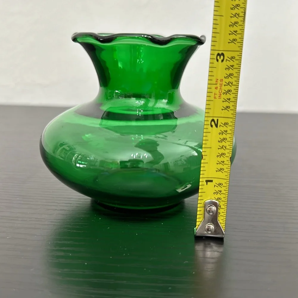Anchor Hocking Forest Green Vintage Crimped Bud Vase